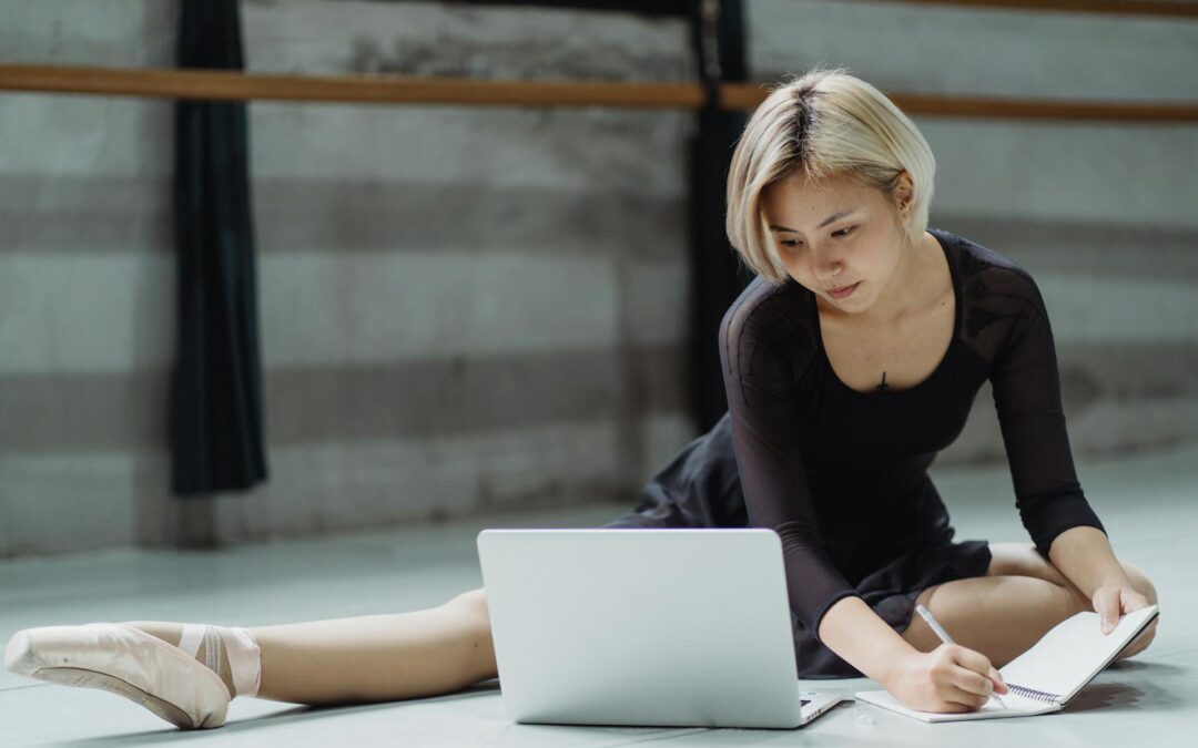 Strategies for Managing Debt to Improve Your Credit Score